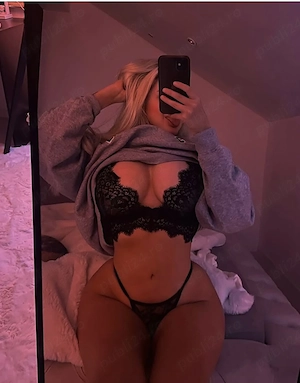 Anastasia   incall only 