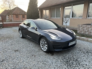 Tesla Model 3 Standard Range Plus - imagine 2