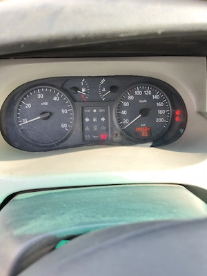 Vând Renault Trafic 1.9dci.  - imagine 2