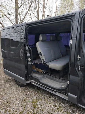 Vând Renault Trafic 1.9dci.  - imagine 10