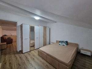 Se inchiriaza apartament cu două camere  - imagine 6