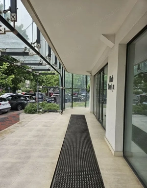 Unirii, sp com 230 mp, ideal show-room, activitati de comert, horeca, birouri,