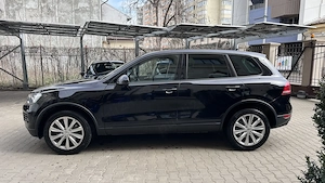 Volkswagen Touareg 3.0 V6 TDI - imagine 7