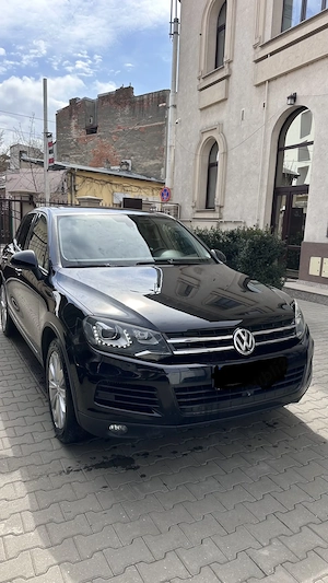 Volkswagen Touareg 3.0 V6 TDI - imagine 4