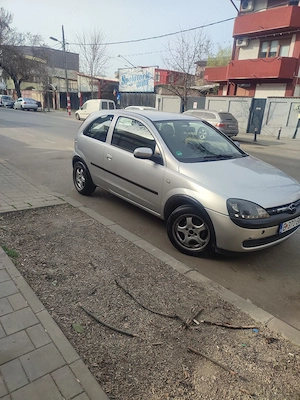 vând opal CORSA c motor de 1 2 benzina consum mic acte valabile  - imagine 4