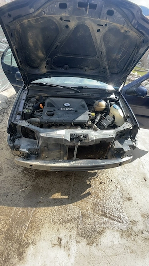 Vand motor complet + cutie de viteze  de volkswagen polo 1.4 benzina 75 cp  - imagine 2