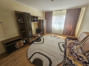 Apartament cu 2 camere de închiriat în Curtea de Argeș.