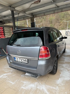 Opel Zafira 2006   1.9 Diesel   7 locuri   spațioasă și economică - imagine 2