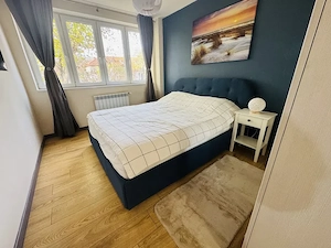 Apartament 2 camere, semicentral,decomandat, renovat   mobilat complet - imagine 6