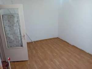 Ap o  camera Asirom central 35mp parter decomandata centrala termopan  - imagine 8