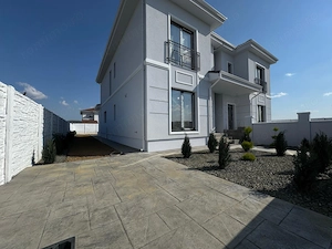 Case despartite prin CT.Vizavi de Lidl de pe Drumul Boilor.Finisaje la alegere!