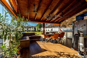 Casă SMART cu 5 camere, teren 720 mp, fotovoltaice 13 kW, Araduil Nou