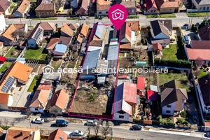 Teren 1358mp / str. Guttenbrunn / 2 fronturi stradale