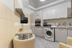 Apartament ultracentral cu 4 camere partial amenajat Comision 0