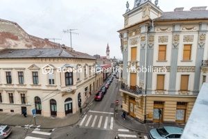 Apartament ultracentral cu 2 camere neamenajat Comision 0