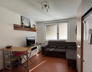 Aparatament de inchiriat cu o camera zona Tractorul - imagine 3