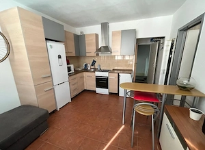 Aparatament de inchiriat cu o camera zona Tractorul - imagine 2