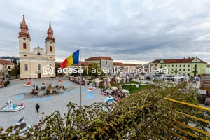 Apartament în Piața Catedralei, 93 mp utili.