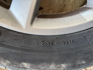 Jante aliaj audi 16 cu anvelope vara Nokian