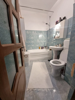 Garsoniera decomandata, mobilată și utilată, dr fermei langa parc, metrou Dimitrie Leonida