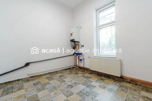 Apartament ULTRACENTRAL cu 3 camere, la cheie, renovat recent - imagine 10