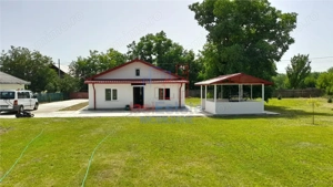 Casa in Bivolari | 2500 mp teren | la 50 km de Iasi