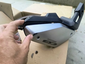 Scariță Stânga pasager și sofer + schimbator viteză (OEM) + alte piese Honda CB650R - imagine 5