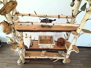 Etajeră unicat, artizanală, din mesteacăn