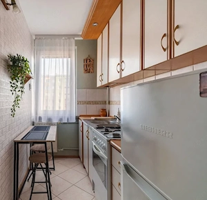 Inchiriez garsoniera in zona 13 Septembrie - imagine 3