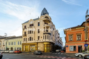 Bijuterie arhitecturală cu istorie. Confort modern, Ultracentral.