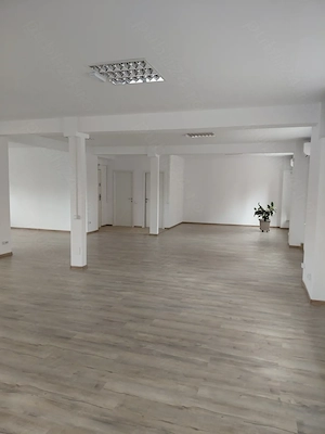 Firma ofer spre vanzare imobil D+P+3E+M, functiuni mixte, suprafata utila 791mp. 