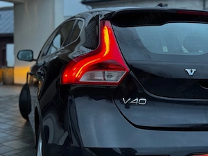 Volvo v40 D2   1.6 Diesel    cash sau rate  - imagine 6