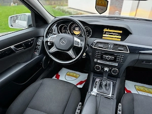 Mercedes Facelift C class  w204   Automat   cash sau rate  - imagine 8