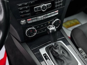 Mercedes Facelift C class  w204   Automat   cash sau rate  - imagine 4