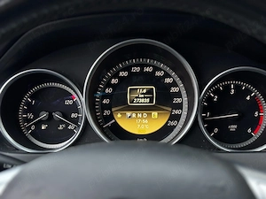 Mercedes Facelift C class  w204   Automat   cash sau rate  - imagine 3