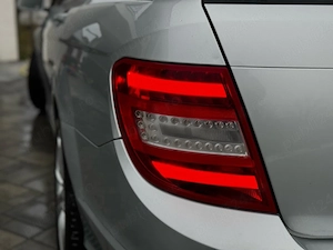 Mercedes Facelift C class  w204   Automat   cash sau rate  - imagine 2