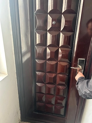 Persoana Fizica inchiriez garsoniera Dacia Circumvalațiunii 