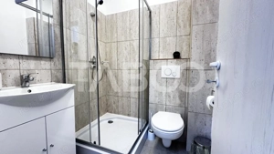 Apartament mobilat utilat 3 camere 2 bai parcare zona Calea Surii Mici - imagine 8