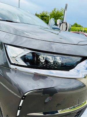DS 7 Crossback 4x4, Plug-in Hybrid, faruri Diamond, 2 km - imagine 6
