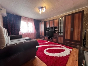 Apartament 2 camere, zona Scoala Generala Andrei Saguna - imagine 3