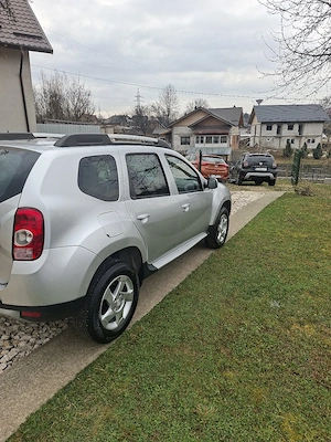 Dacia Duster 2011 1,6 16 valve  - imagine 4