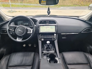 Vând Jaguar F-Pace 2019 - imagine 4