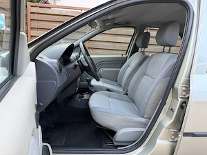 Dacia Logan Laureat 1.5 DCi 2007 Km 21.000 Reali 100% Primul Propietar - imagine 5