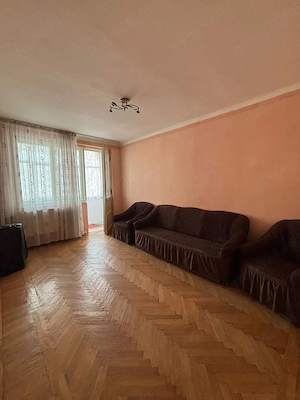 De vânzare apartament cu 2 camere si balcon, zona Restaurantului Bradu - imagine 5