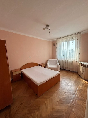 De vânzare apartament cu 2 camere si balcon, zona Restaurantului Bradu - imagine 6