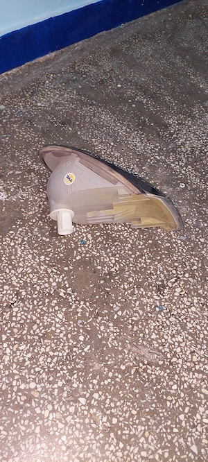 Vând stop semnalizare vectra b stânga  - imagine 2