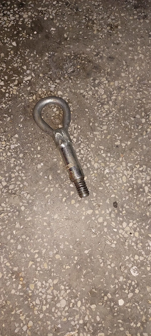 Vând cui de remorcare vectra b