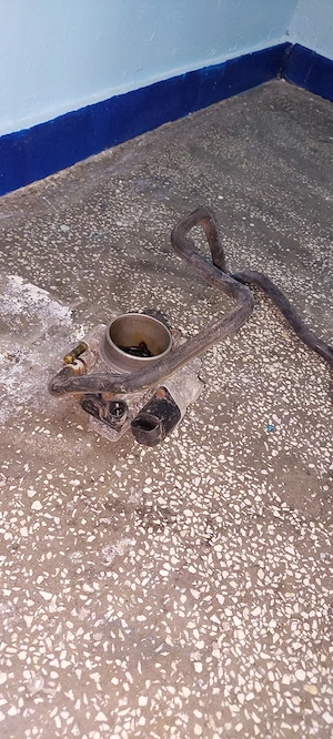 vând clapeta acceleratie vectra b 1,6 16 v