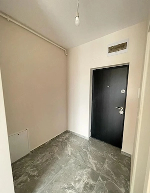 La asfalt. Aproape de Profi. Etaj 1. - imagine 4