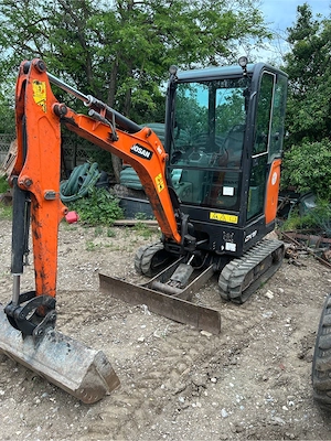 Societate comerciala angajeaza operator cale si terasamente  - imagine 3